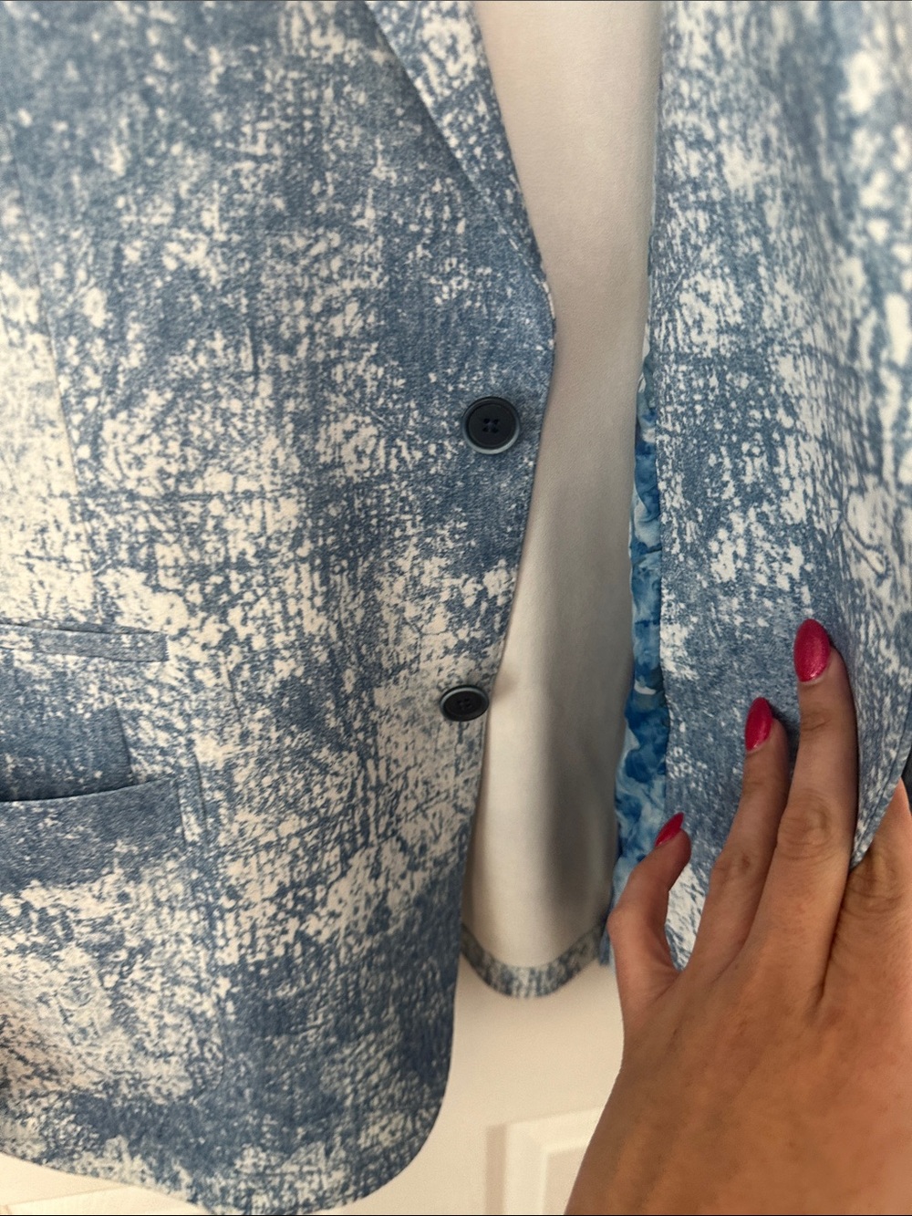 TALLIA Blue and White Textured Sport Coat - Picture 4 of 8